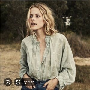 Doen floral top in Sage Green, XS